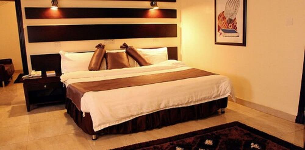 Royal Room