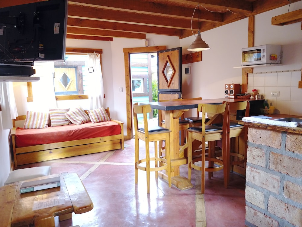 Cabin (4 to 6 people) photo 3