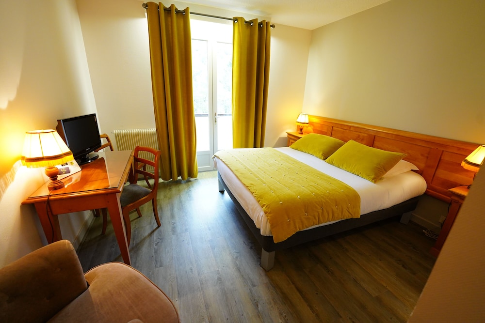 Standard Double Room, Balcony photo 2