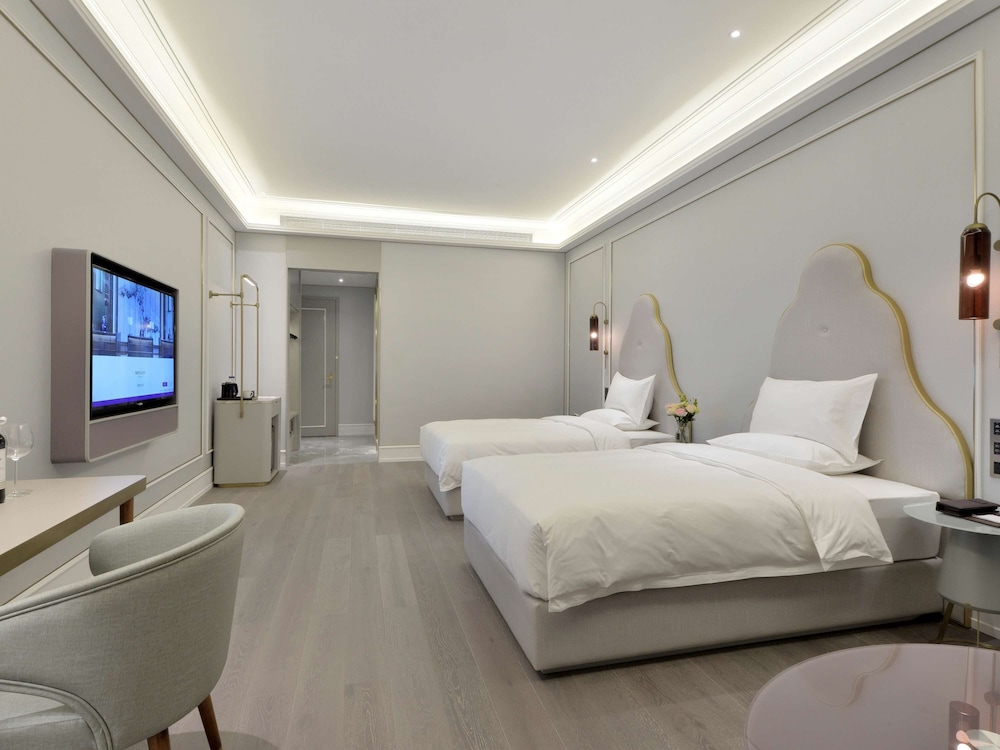 Privilege, Room, 2 Twin Beds