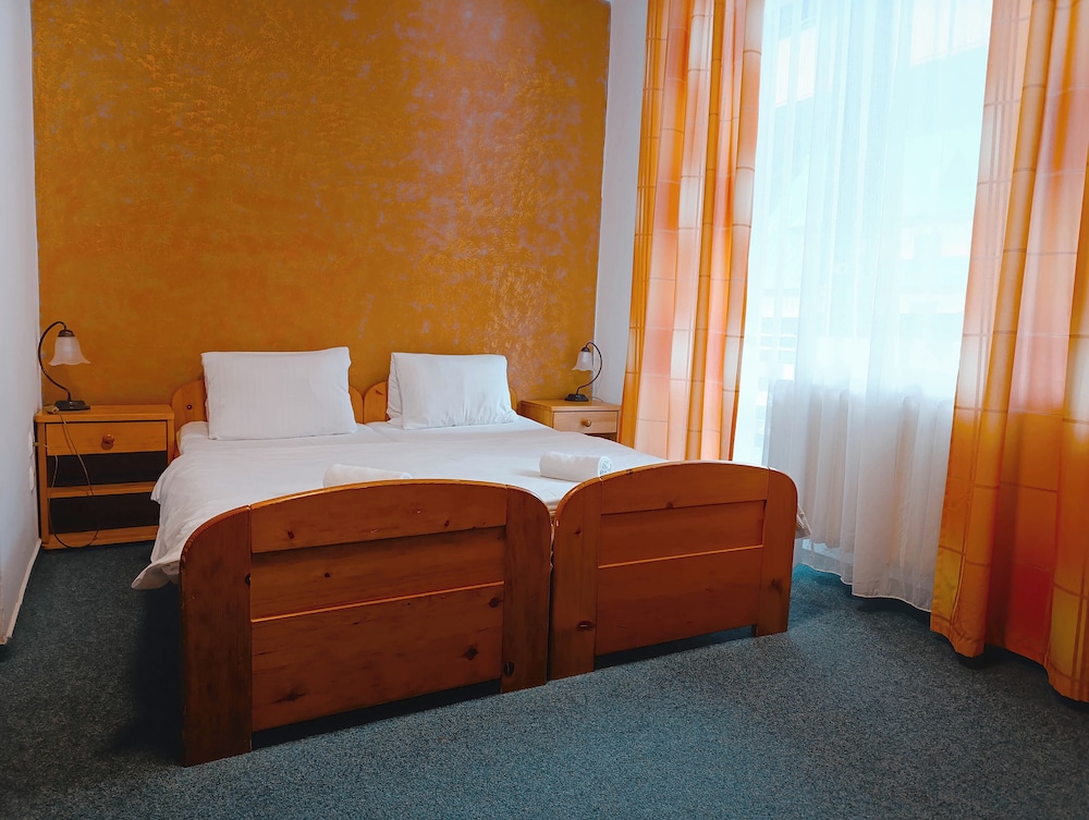 Classic Quadruple Room photo 1