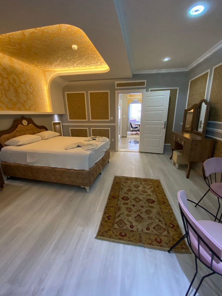 Comfort Apartment, 3 Bedrooms (No: 2) photo 2