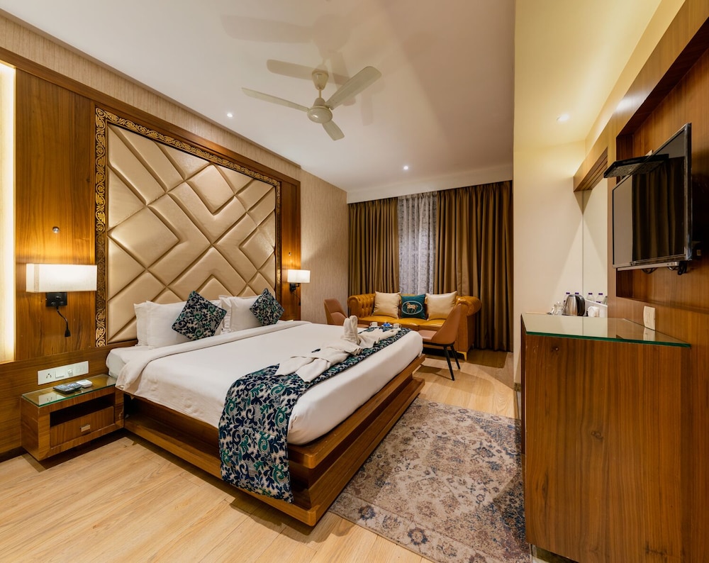 Executive Room AC photo 1