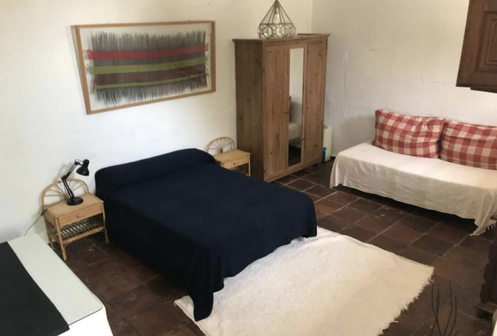 Economy Double or Triple Room photo 2