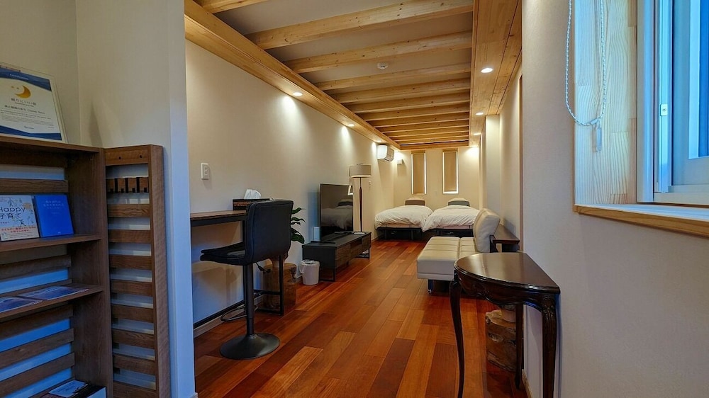 Standard Villa, Non Smoking photo 1