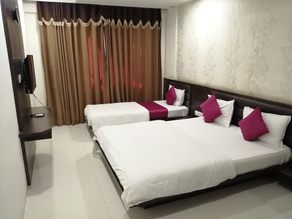 Executive Triple Room photo 2