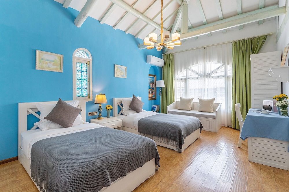 Premium Twin Room photo 1