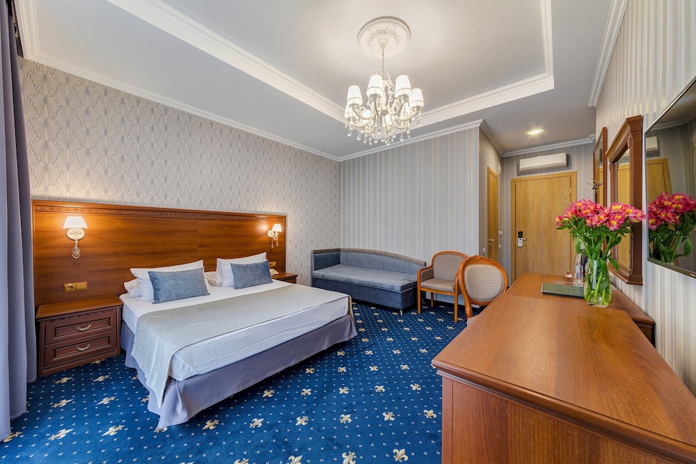 Comfort Double Room, Balcony photo 1