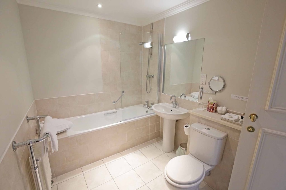Traditional Double Room - Photo 11
