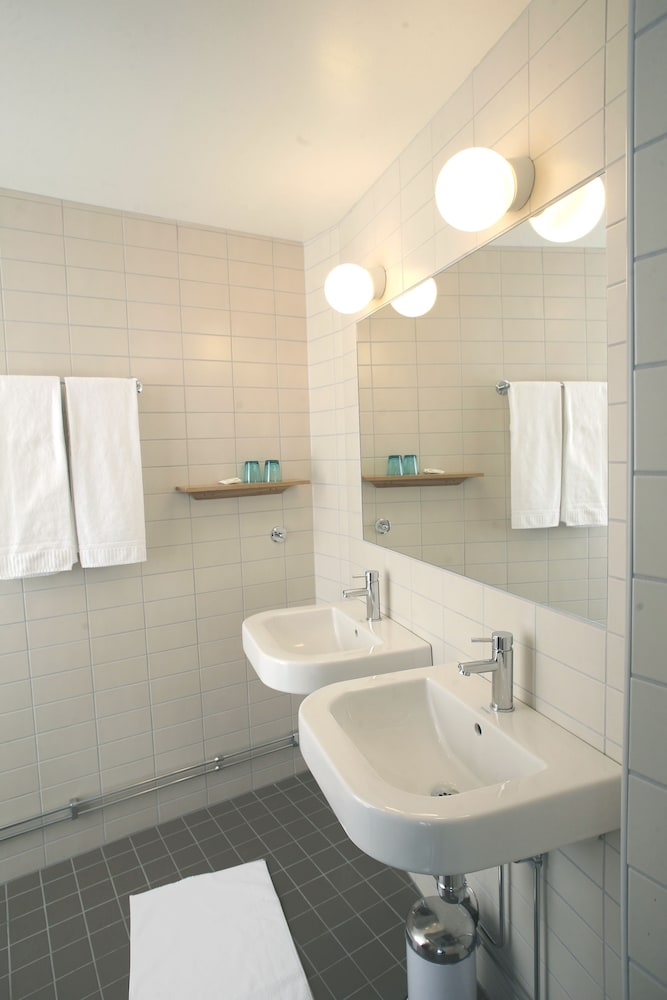 Superior Twin Room photo 2