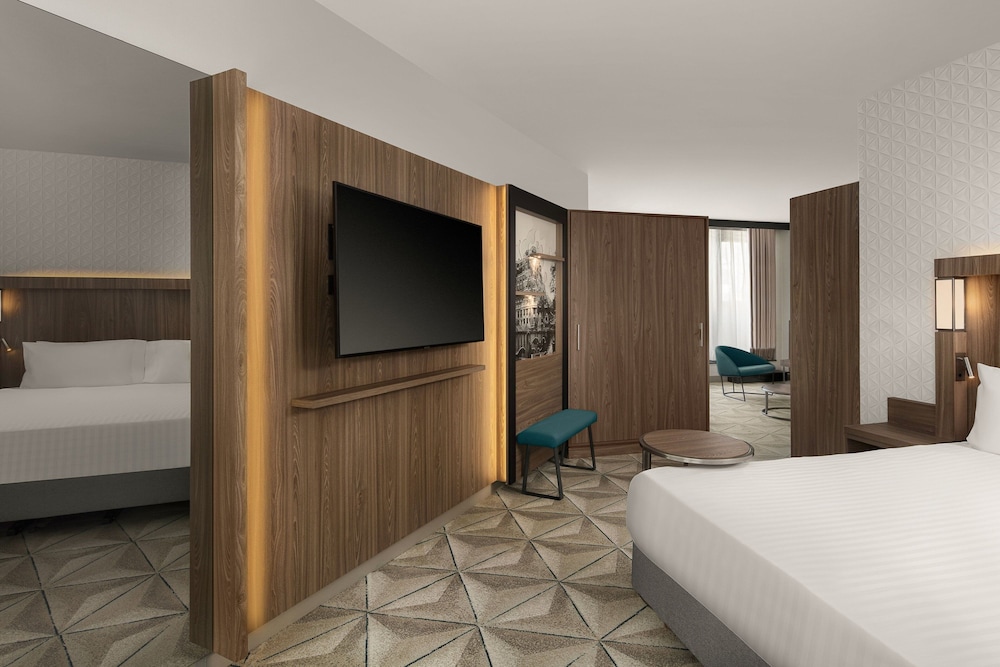 Suite, 1 Bedroom photo 1