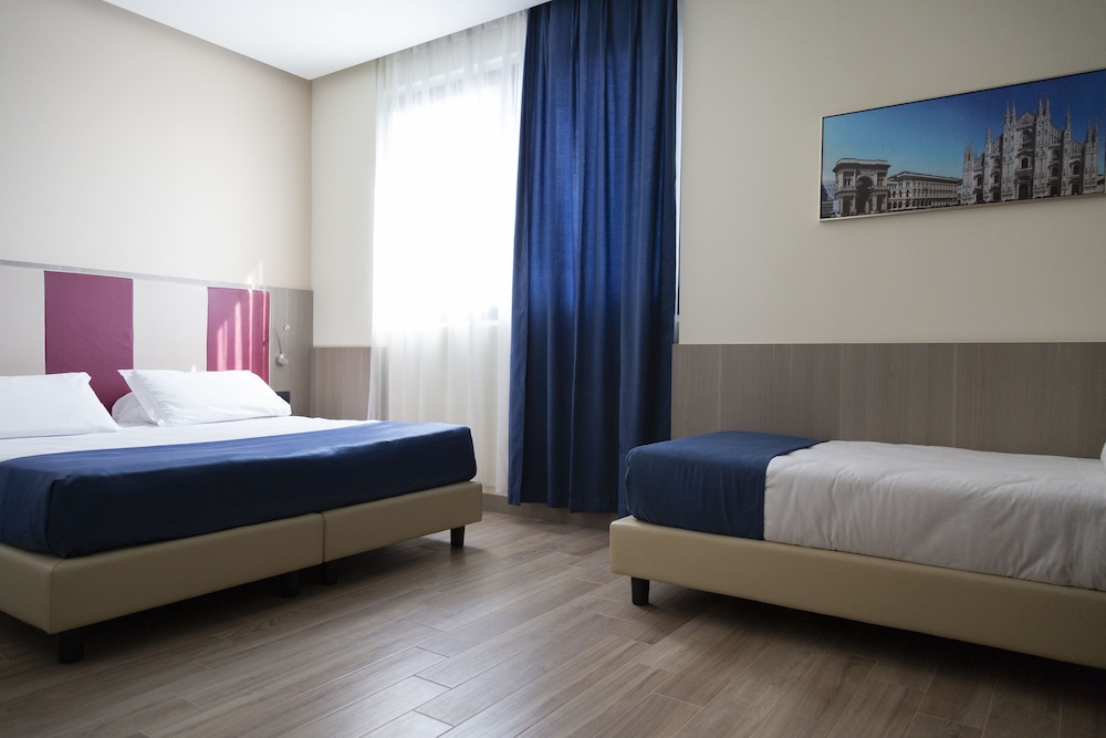 Superior Triple Room