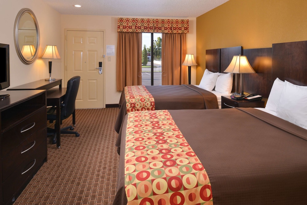 Room, 2 Queen Beds, Accessible, Non Smoking photo 3