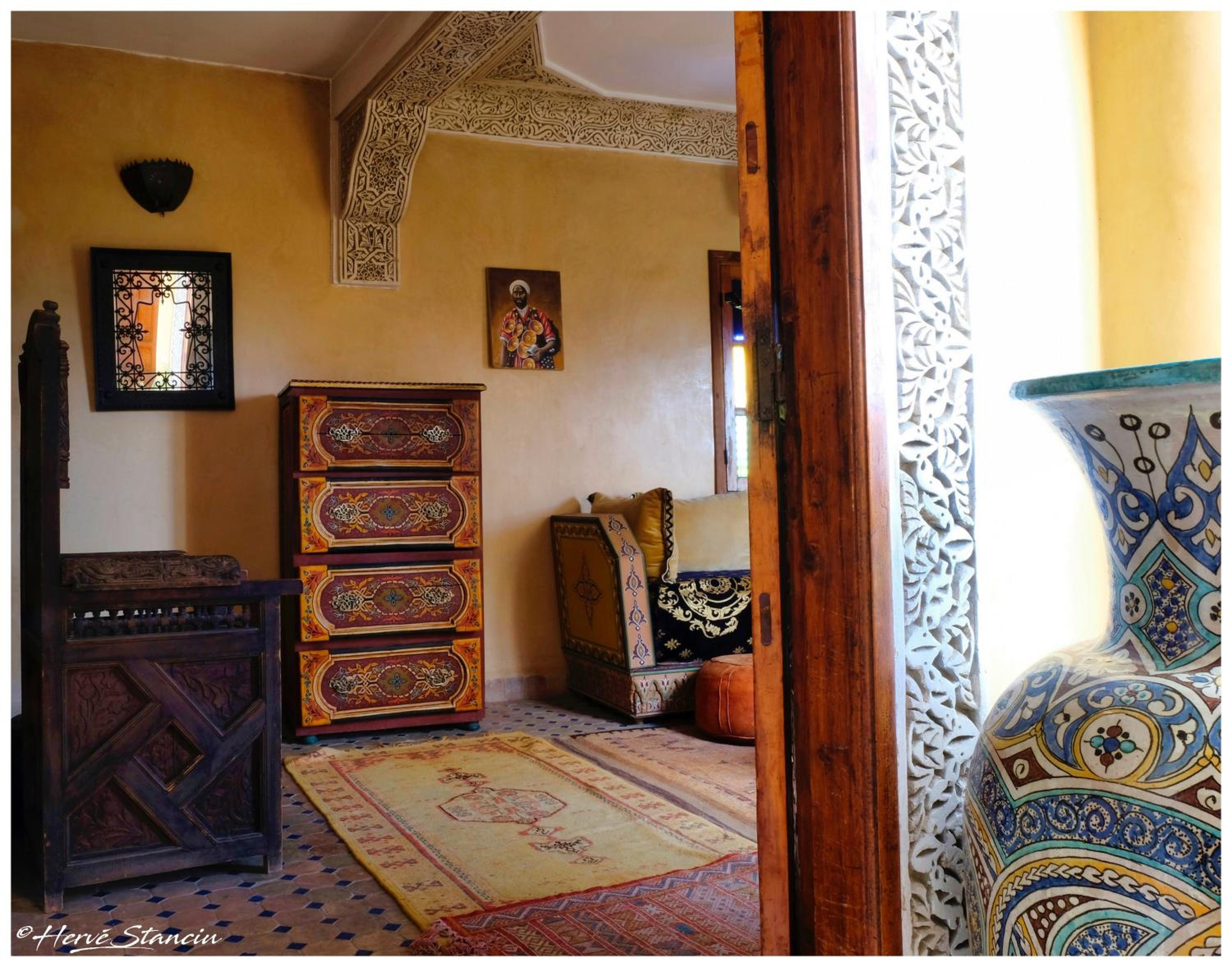 Suite with City View photo 2