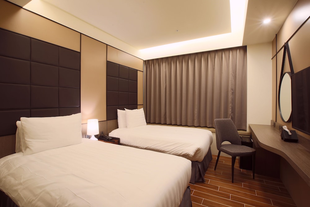 Elite Double Room, 2 Twin Beds photo 1