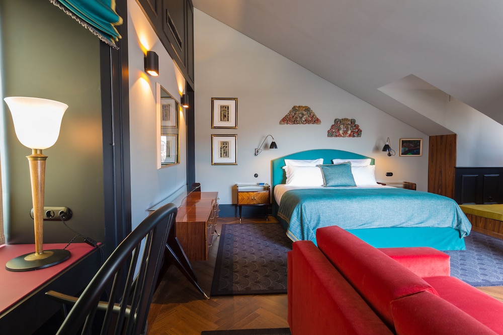 Exclusive Suite (Valverde)