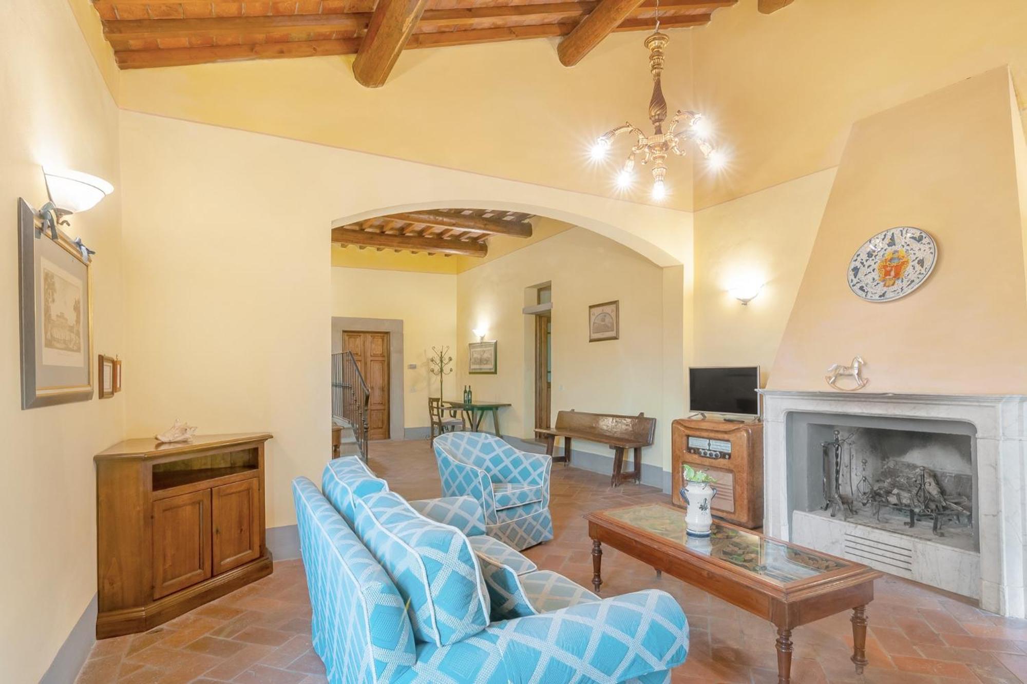 Three-Bedroom House photo 2