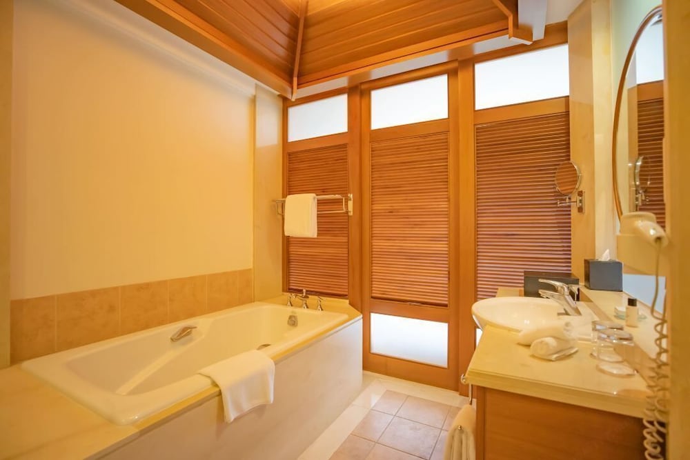 Deluxe Twin Room photo 1