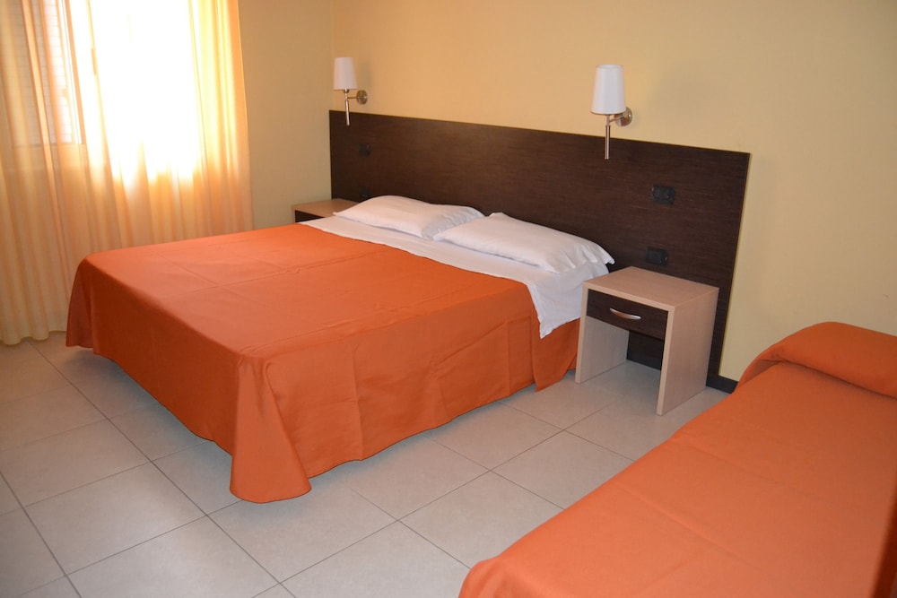 Family Apartment, 2 Bedrooms, Pool View (4 PAX) photo 1