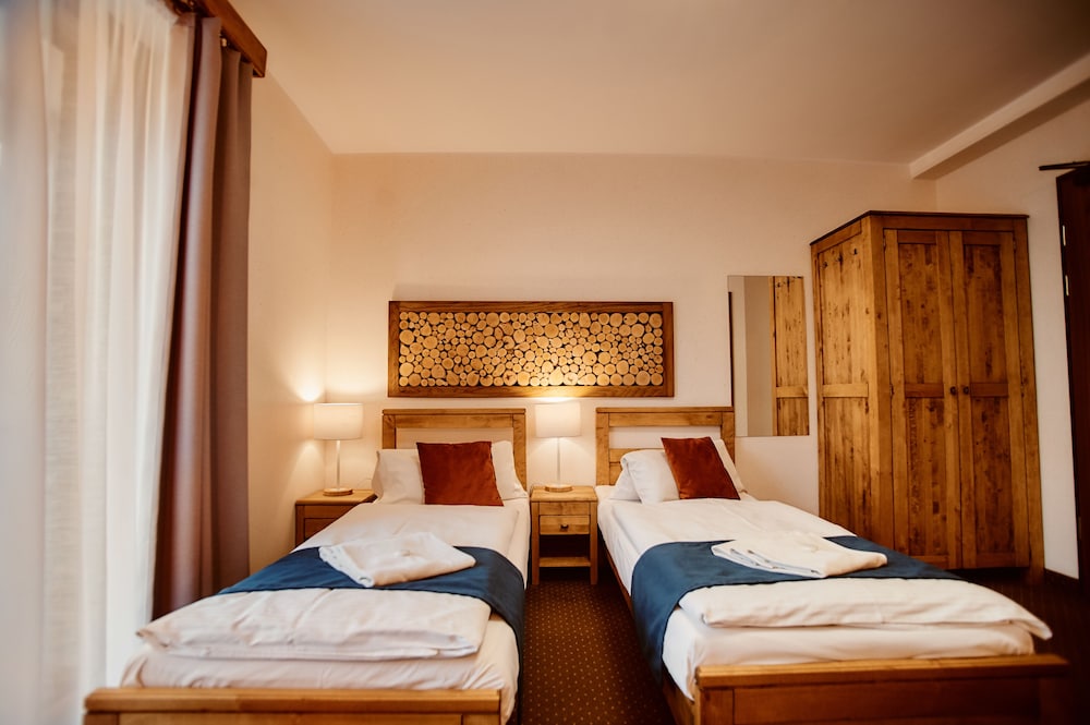 Economy Double or Twin Room, 2 Twin Beds, Accessible, Non Smoking
