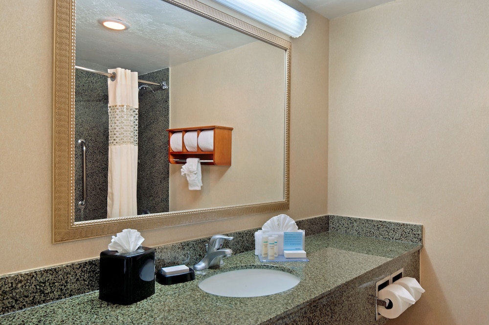 Standard Room - Photo 3