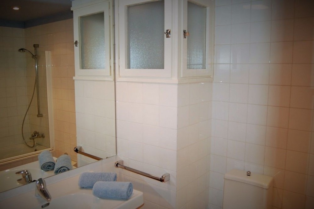 House, 5 Bedrooms, Private Pool photo 3