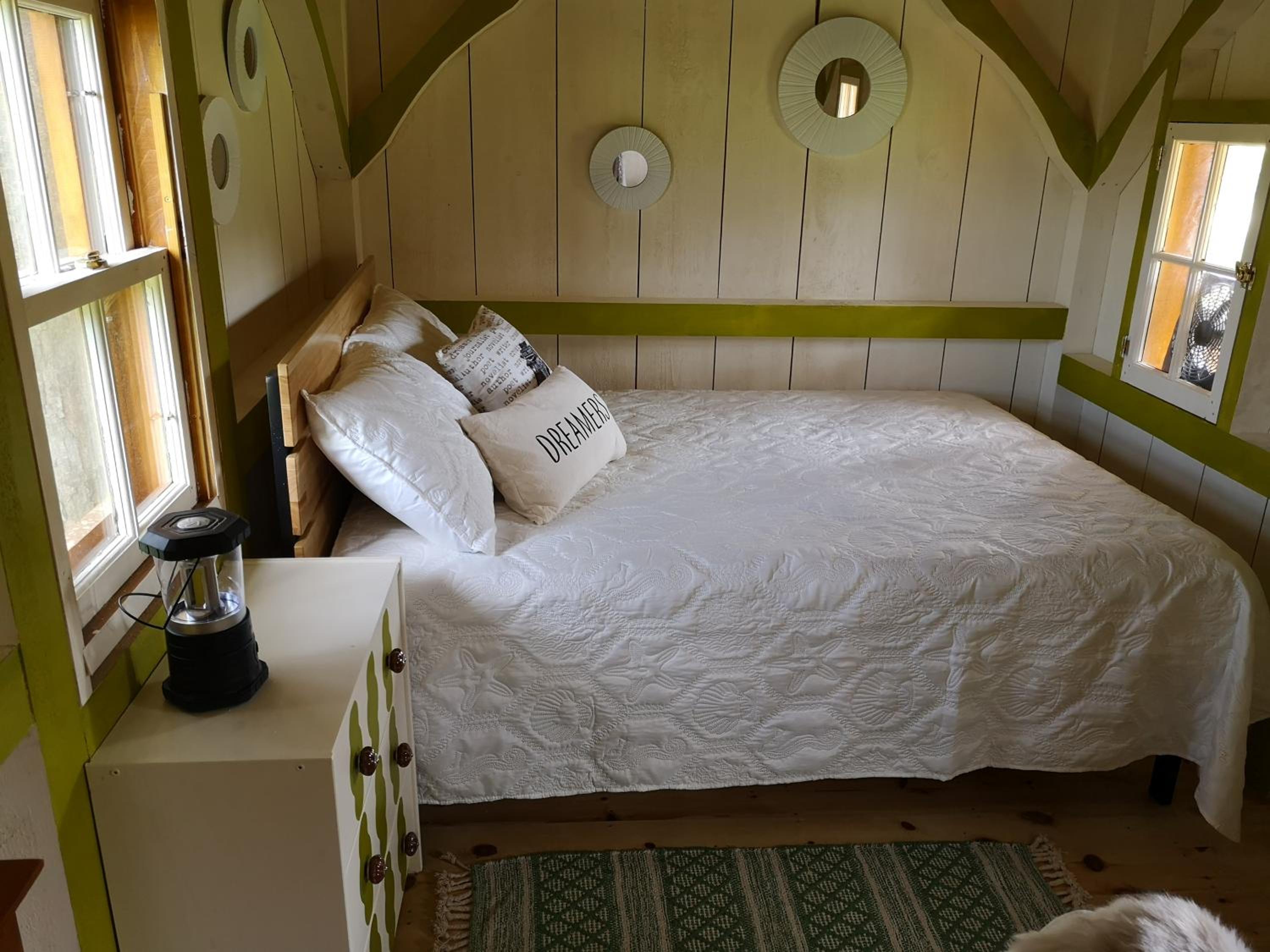 Bungalow photo 1