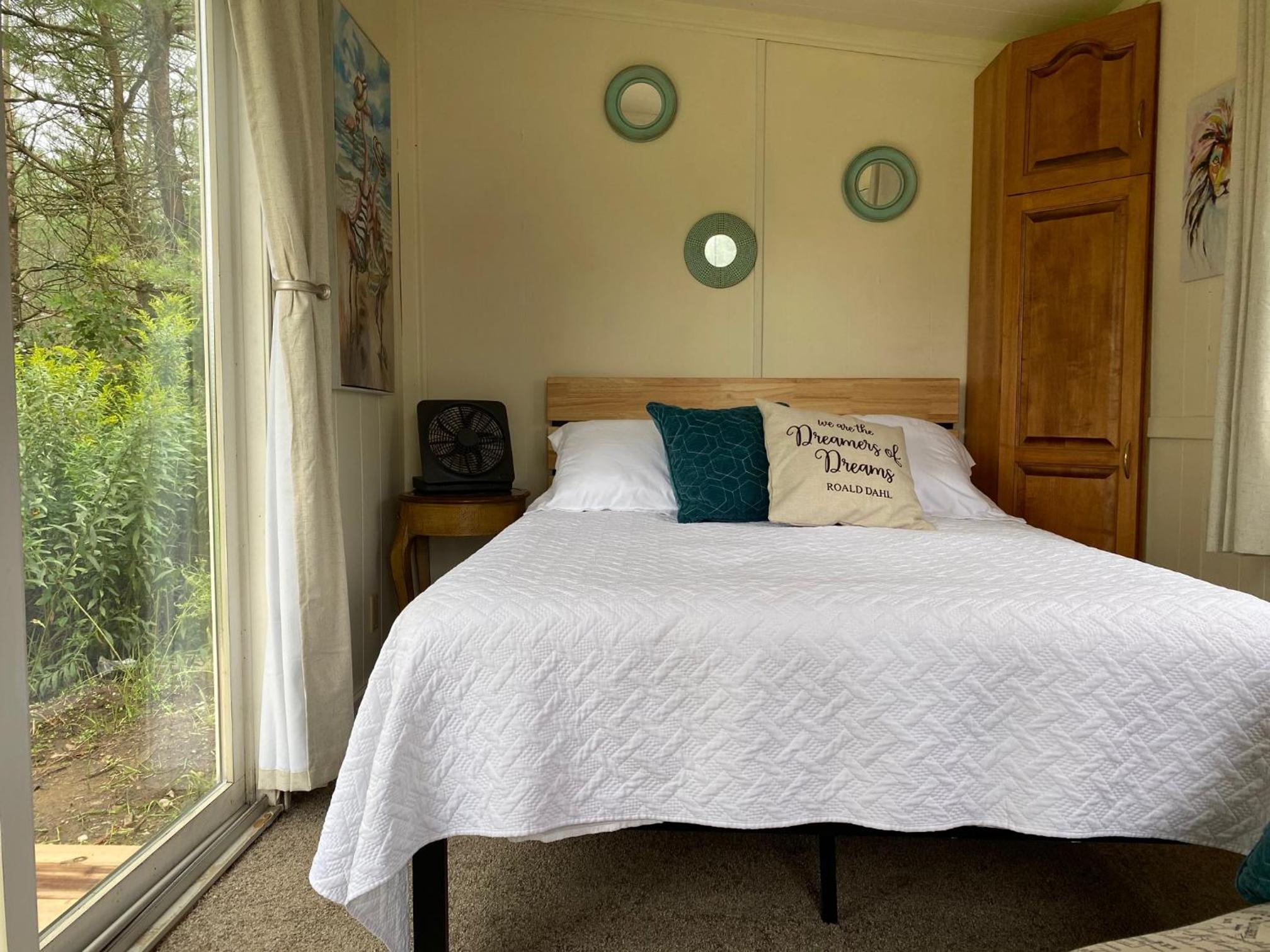 Bungalow photo 1
