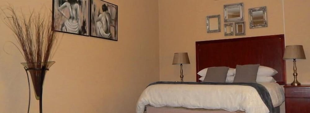 Luxury Double Or Twin Room photo 1