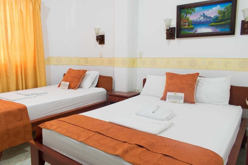 Triple Room, Multiple Beds