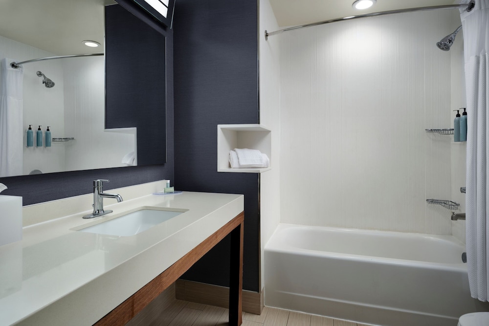 Courtyard by Marriott Hammond, Zdjęcie 4