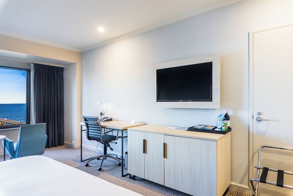 Grand Room, Ocean View - Photo 2