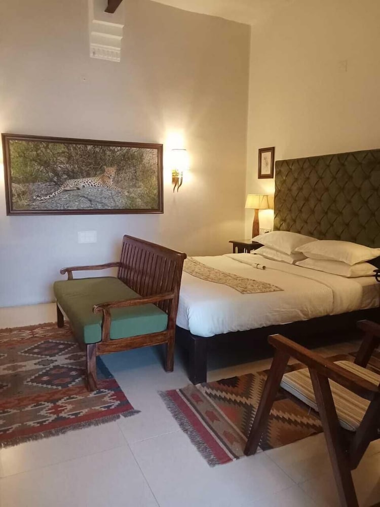 Heritage Deluxe Room photo 3