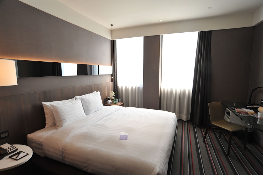 Premier Double Room, 1 Double Bed, City View