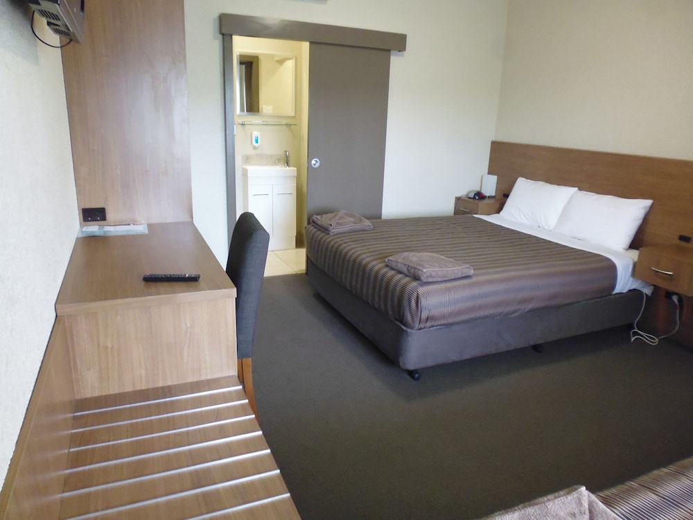 Standard Room photo 3