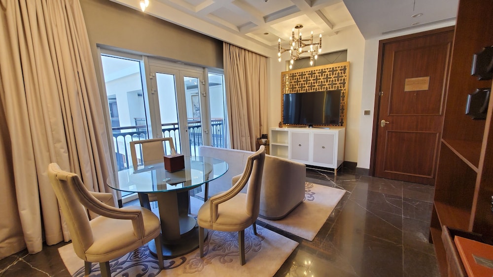 Junior Suite, 1 Bedroom photo 2