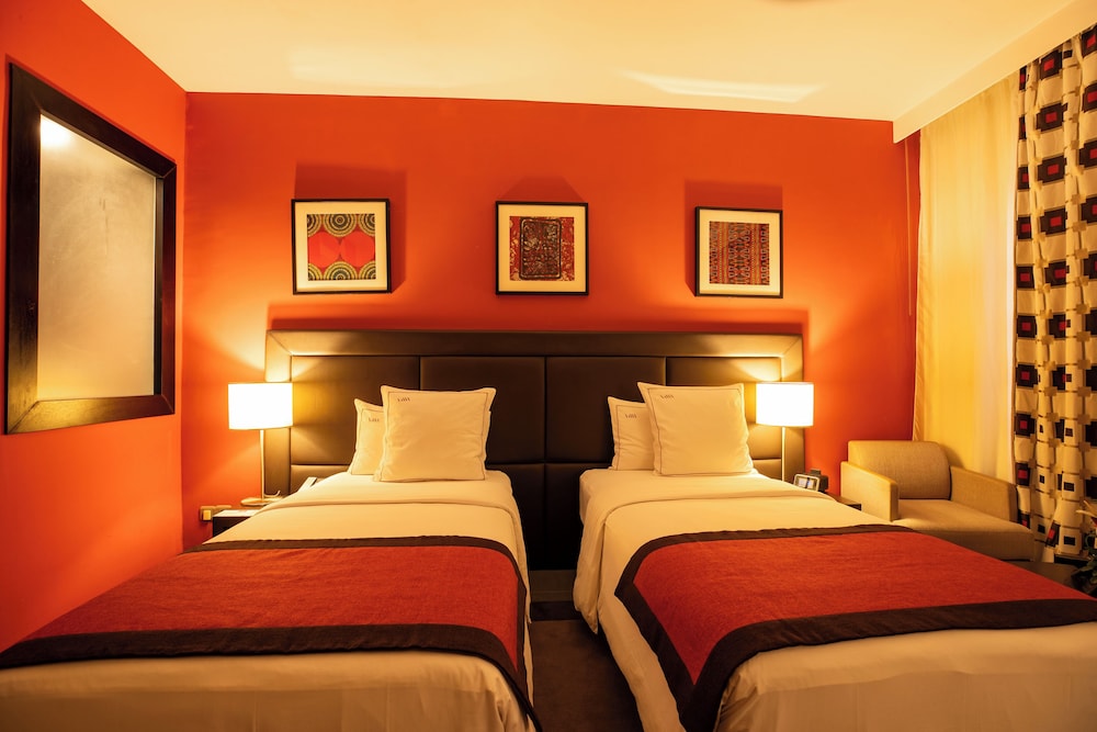 Deluxe Twin Room photo 2