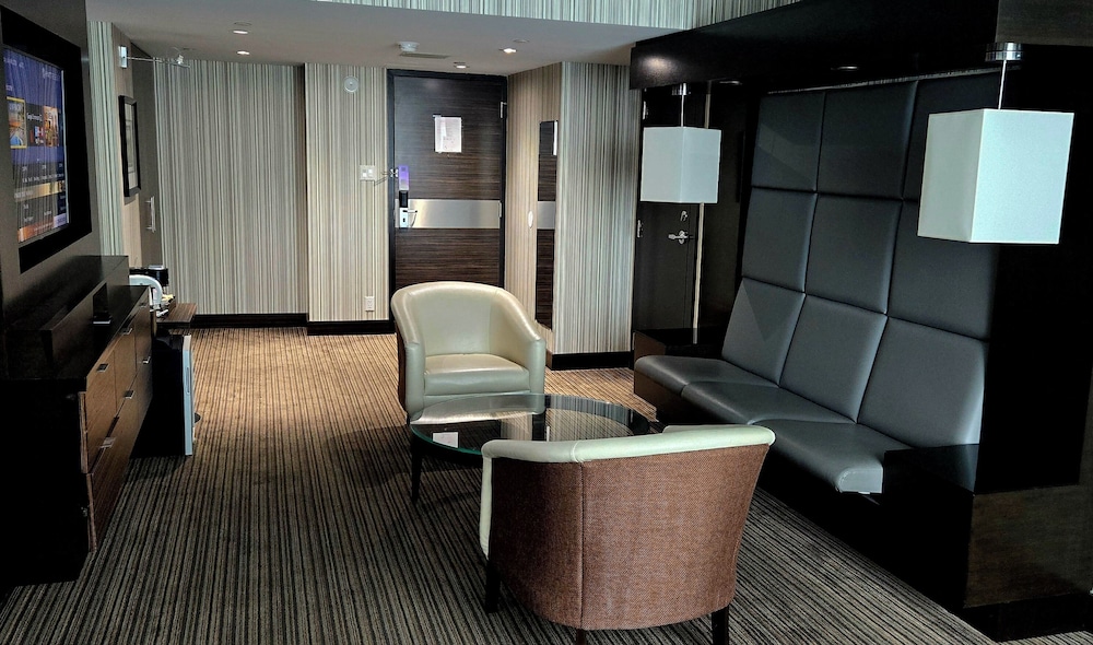 Suite (Director Suite)