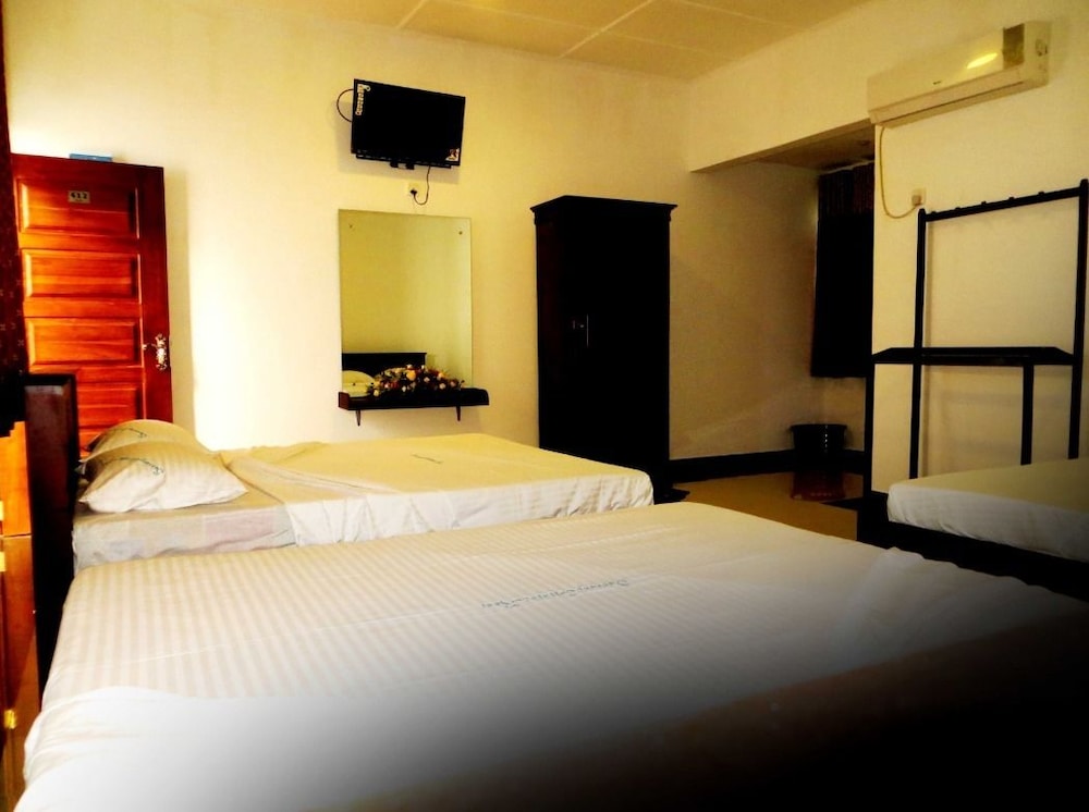 Standard Room (with FAN) photo 1