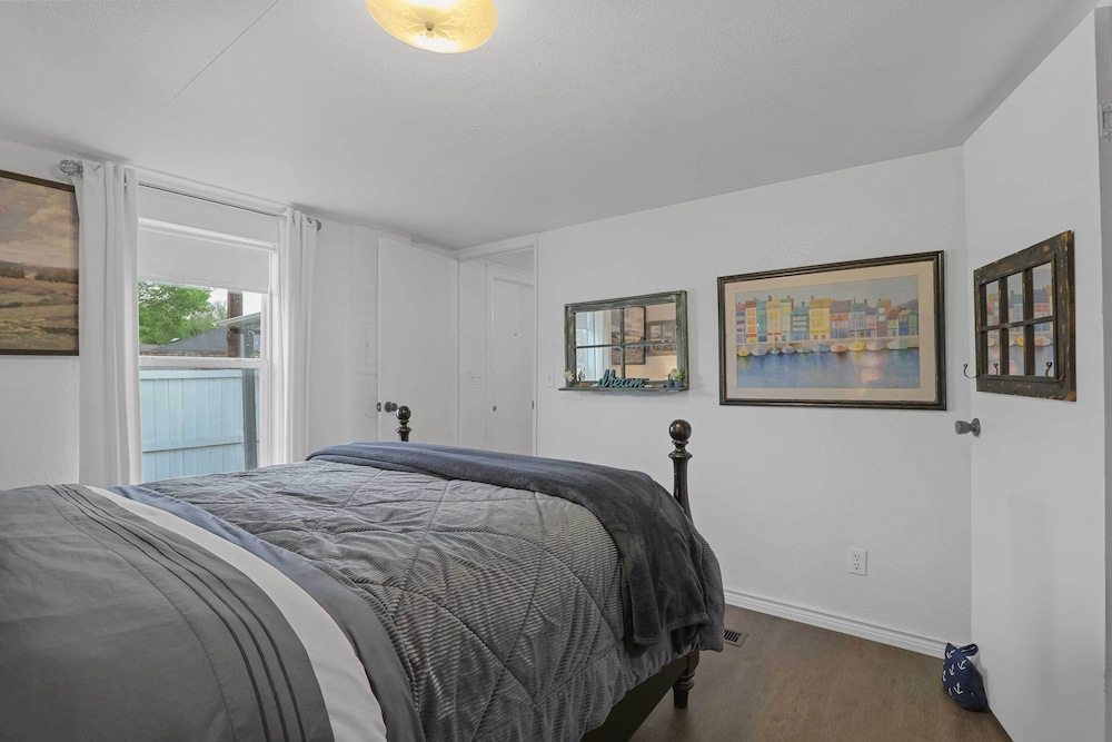 House (2 Bedrooms) photo 1