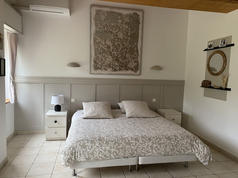 Double or Twin Room, Garden View