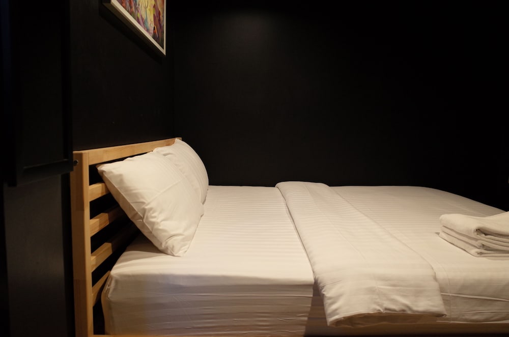 WL Classic: King Room with Private Bathroom photo 3