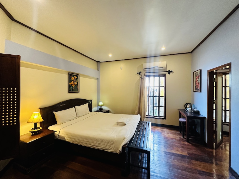Deluxe Double Room - Photo 22