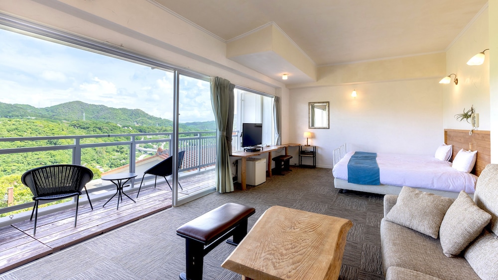 Deluxe Twin Room, Mountain View photo 3