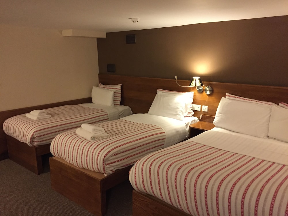 Edinburgh House Hotel — photo 122