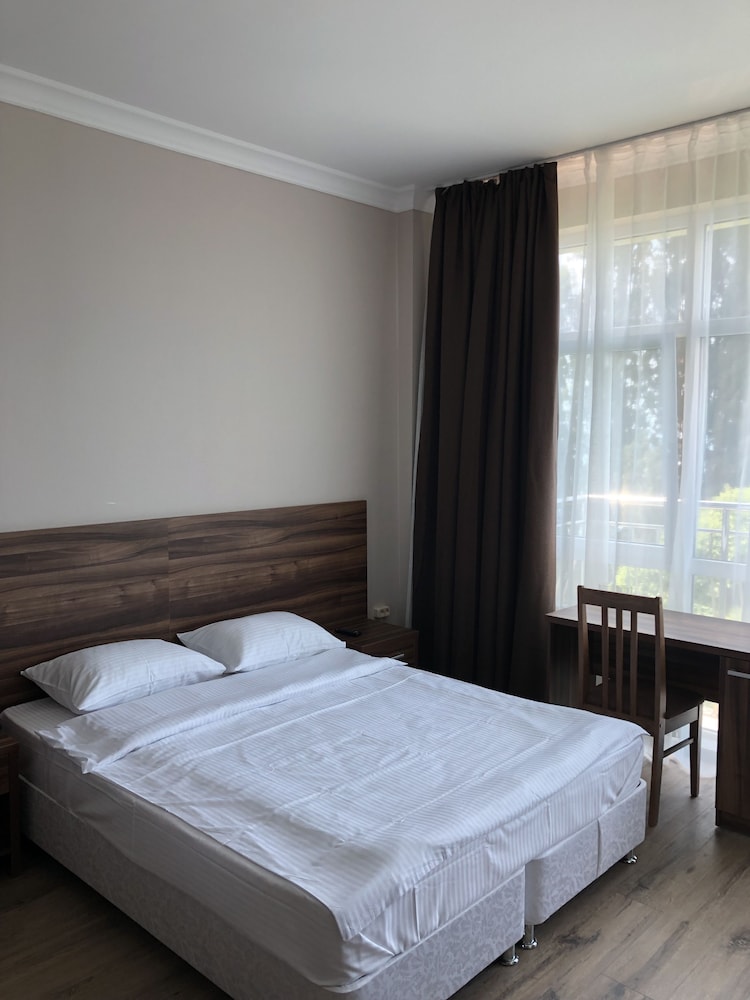 Superior Double Or Twin Room photo 3