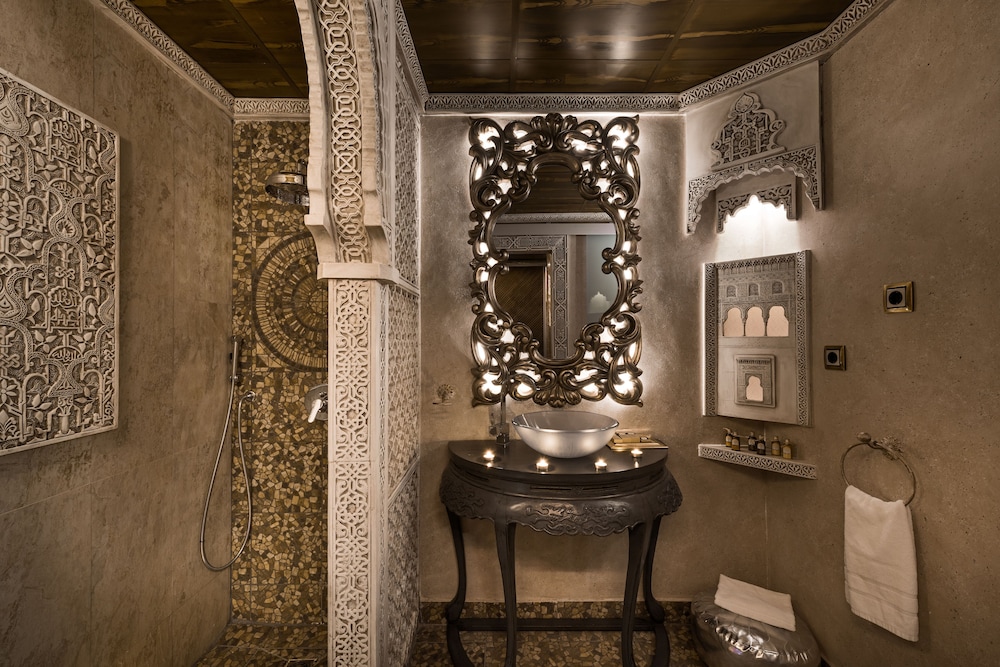 Suite, Terrace (Casablanca Sensual) thumbnail 6