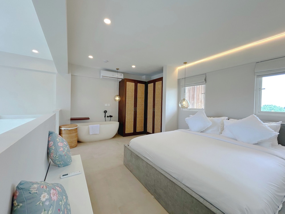 Deluxe Loft