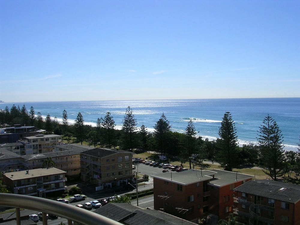 Superior Apartment, 2 Bedrooms, Ocean View, Sea Facing photo 2