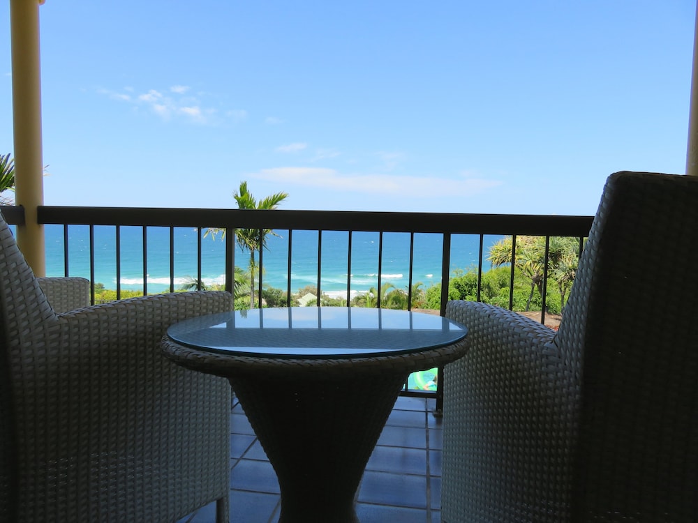 Apartment, 2 Bedrooms, Ocean View photo 2